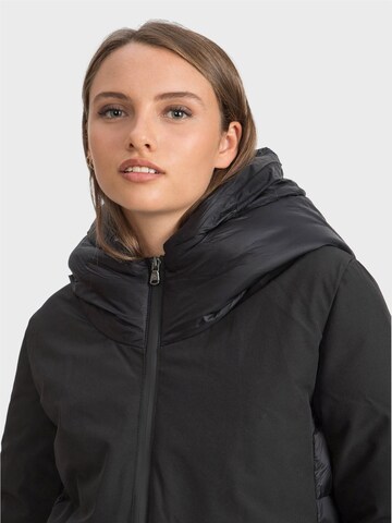 Canadian Classics Winter jacket 'Lytton' in Black: front