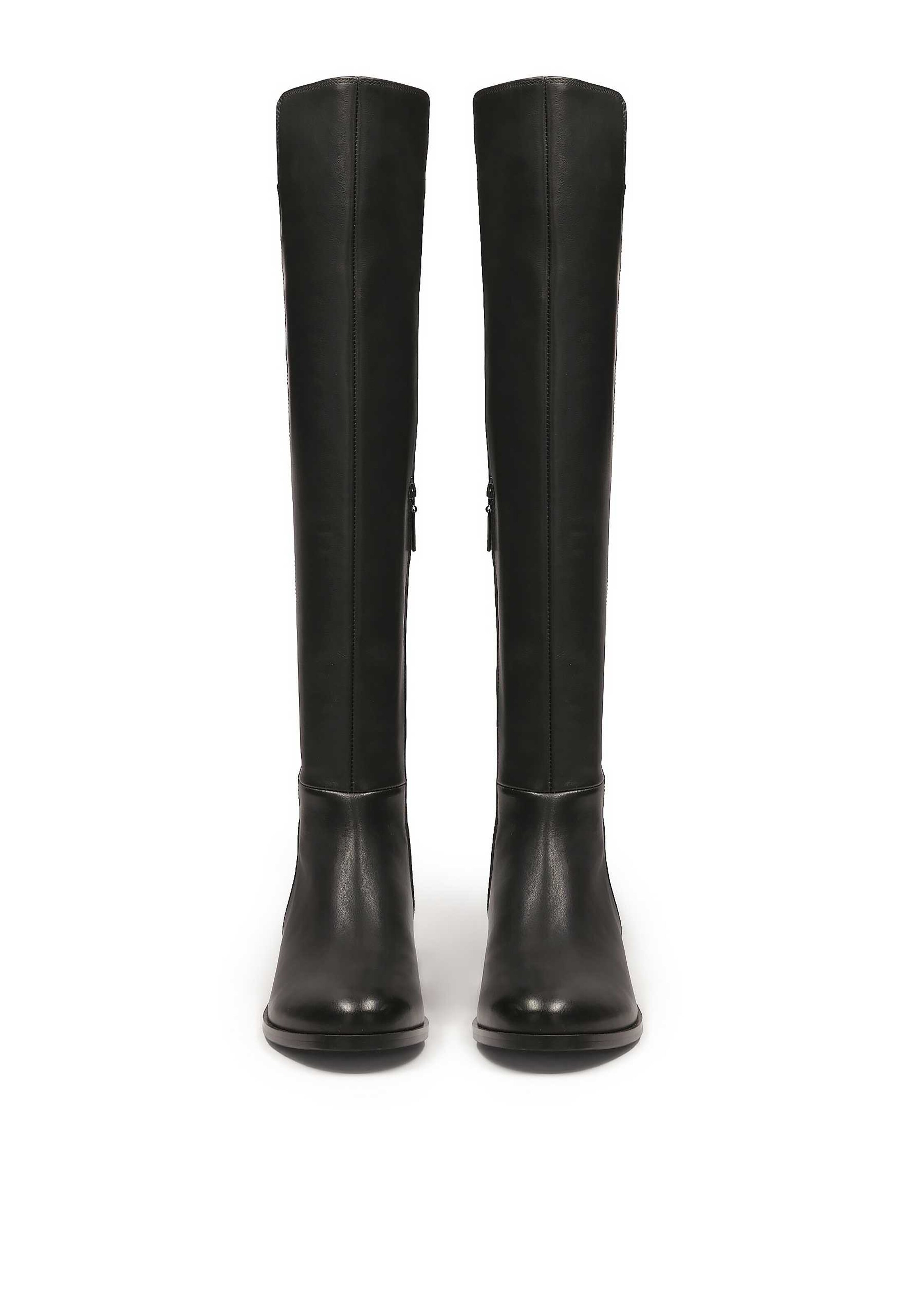 Kazar Ботуши над коляното в черно