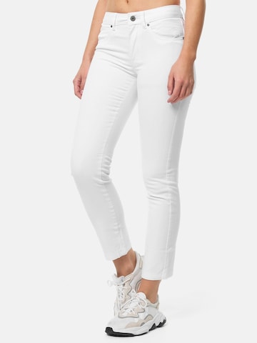 Tazzio Regular Jeans 'F110' in Weiß
