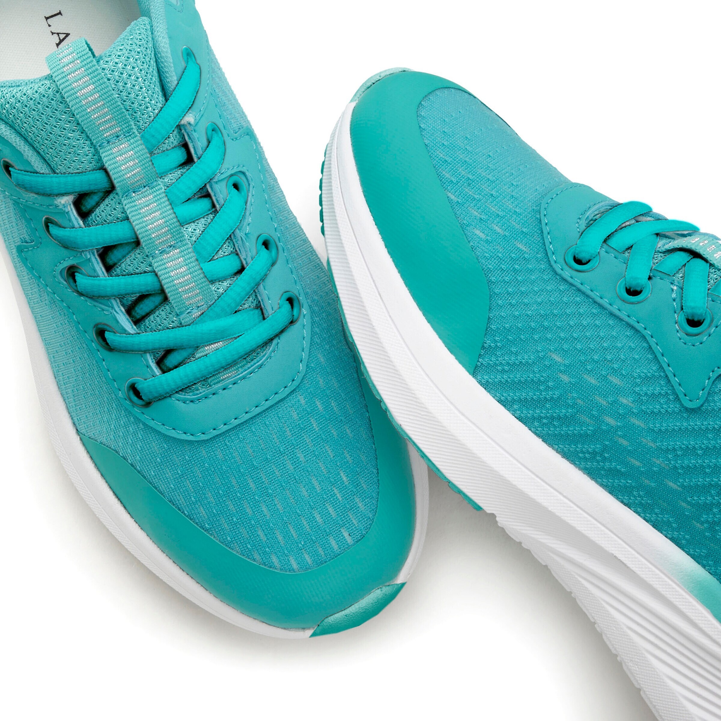 LASCANA Σνίκερ χαμηλό σε πράσινο