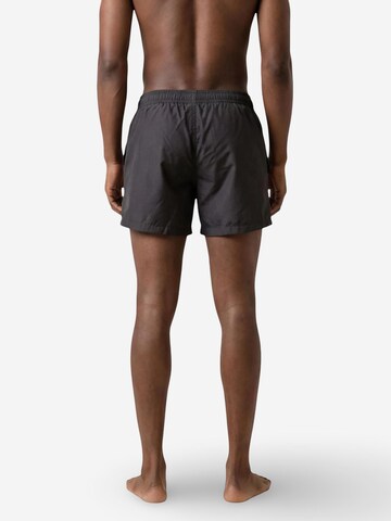 EA7 Emporio Armani - Bermudas '7M001689 AF21074' en negro
