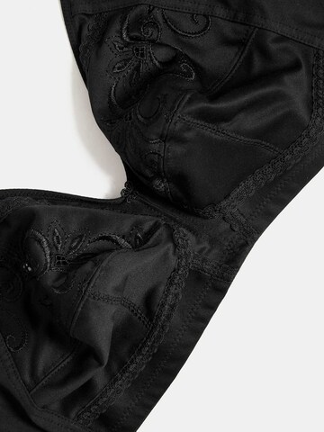 Marks & Spencer Minimizer BH in Zwart