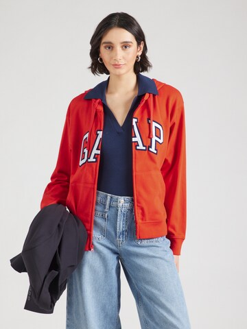 GAP Кофта на молнии 'HERITAGE' в Красный: спереди