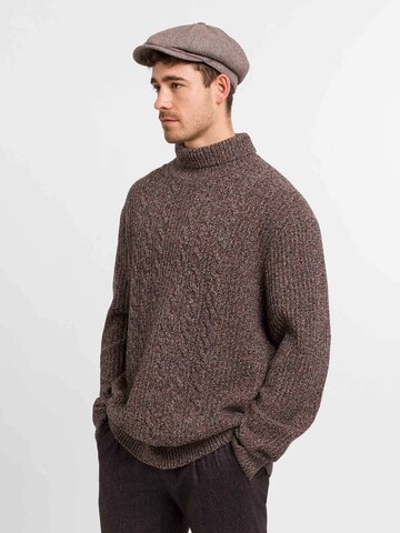 bugatti Beanie in Brown