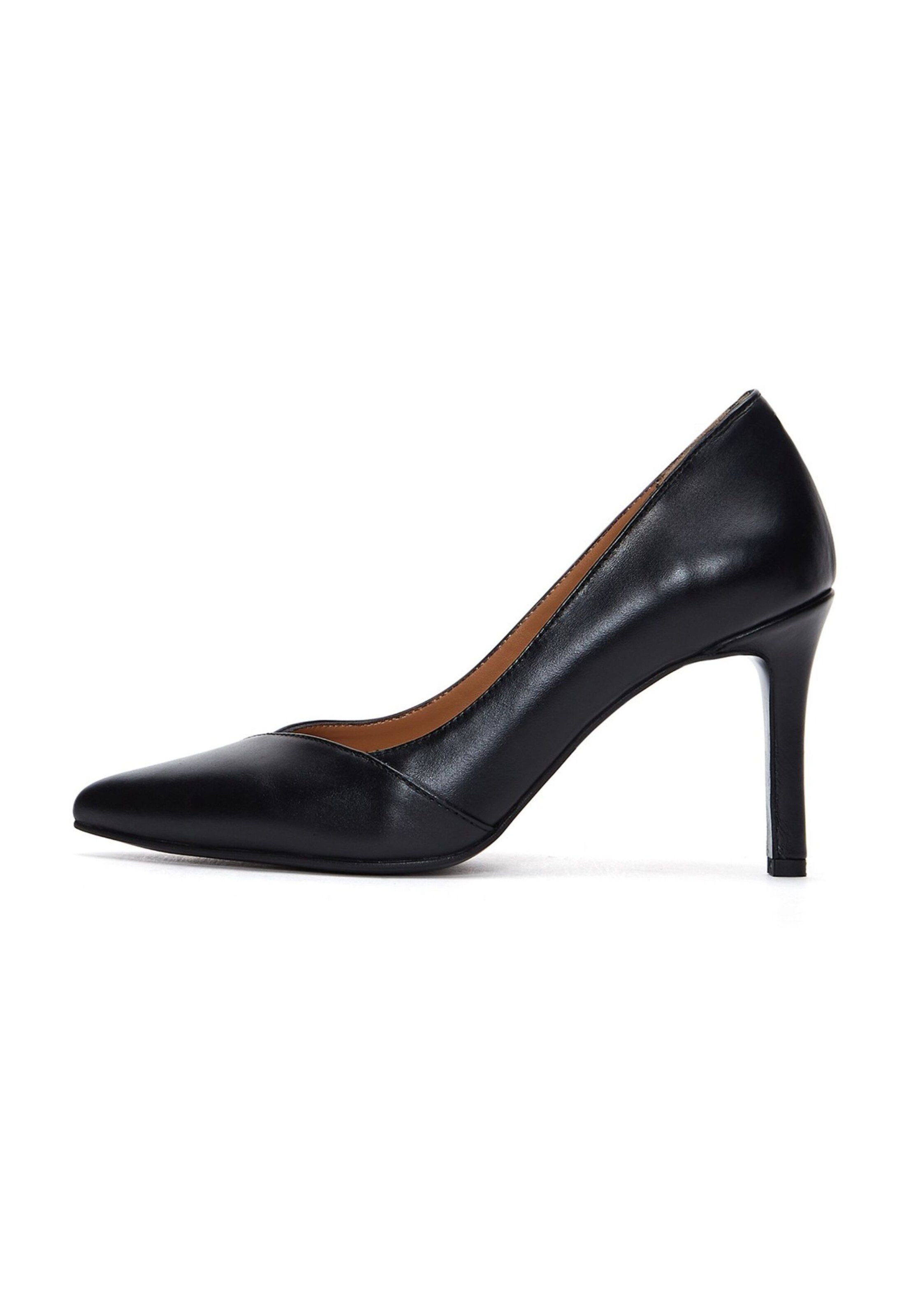 Derimod Pumps in Black: front