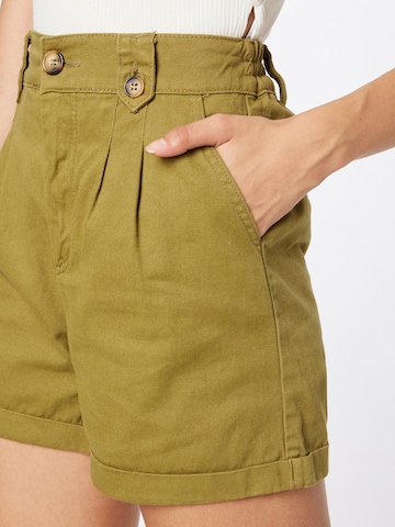 Regular Pantalon à pince Koton en vert