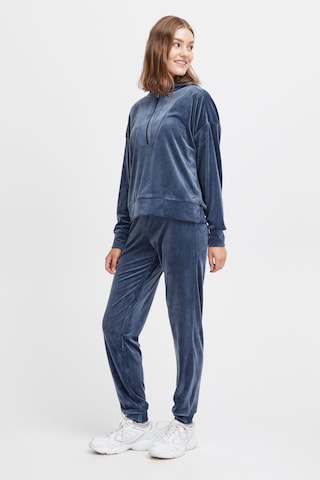 Oxmo Loungewear 'Oxmitty' in Blue: front