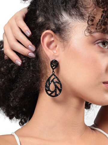 Boucles d'oreilles SOHI en noir : devant