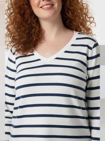 T-shirt Shape Of You en multicouleur : devant
