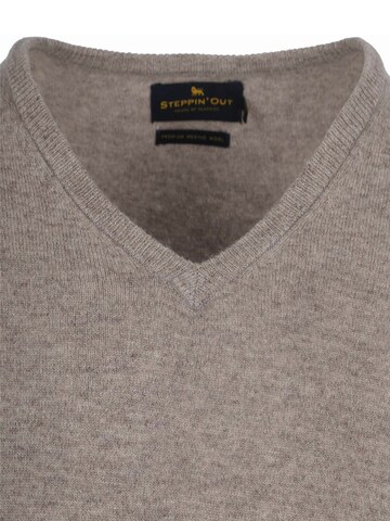 Steppin' out Pullover‌‌‌‌‌‌ in Grau