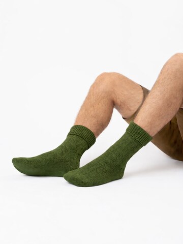 HerzSticht Traditional socks 'Enzian' in Green: front