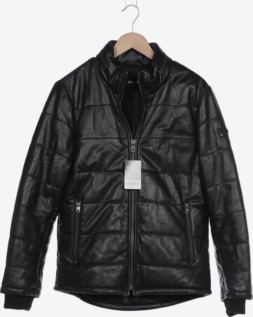 tigha Jacket & Coat in M in Black: front