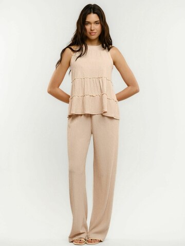 Liberte Essentiel Toppi ' ANNI ' värissä valkoinen