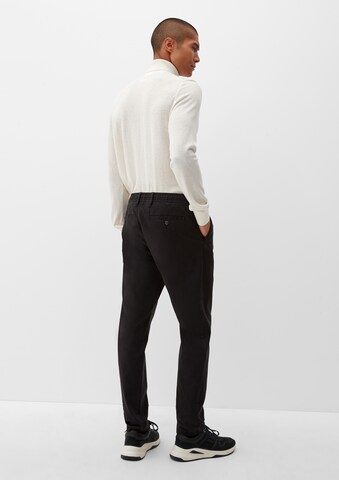 Effilé Pantalon à pince s.Oliver en noir