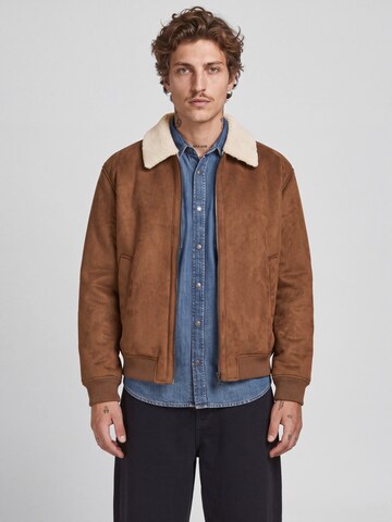 Jack & Jones Premium Between-season jacket 'JPRCCLUKE' in Brown: front