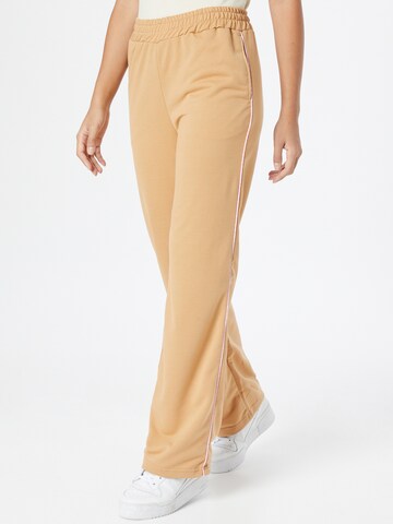 Trendyol Loosefit Hose in Beige: predná strana