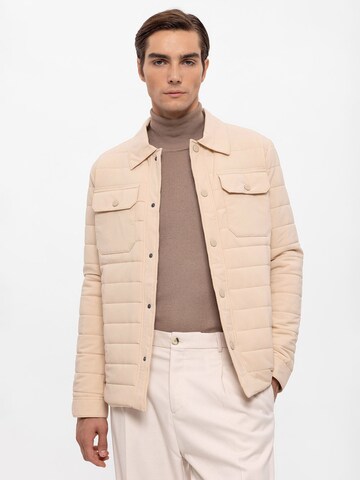 Antioch Välikausitakki 'Collar' värissä beige