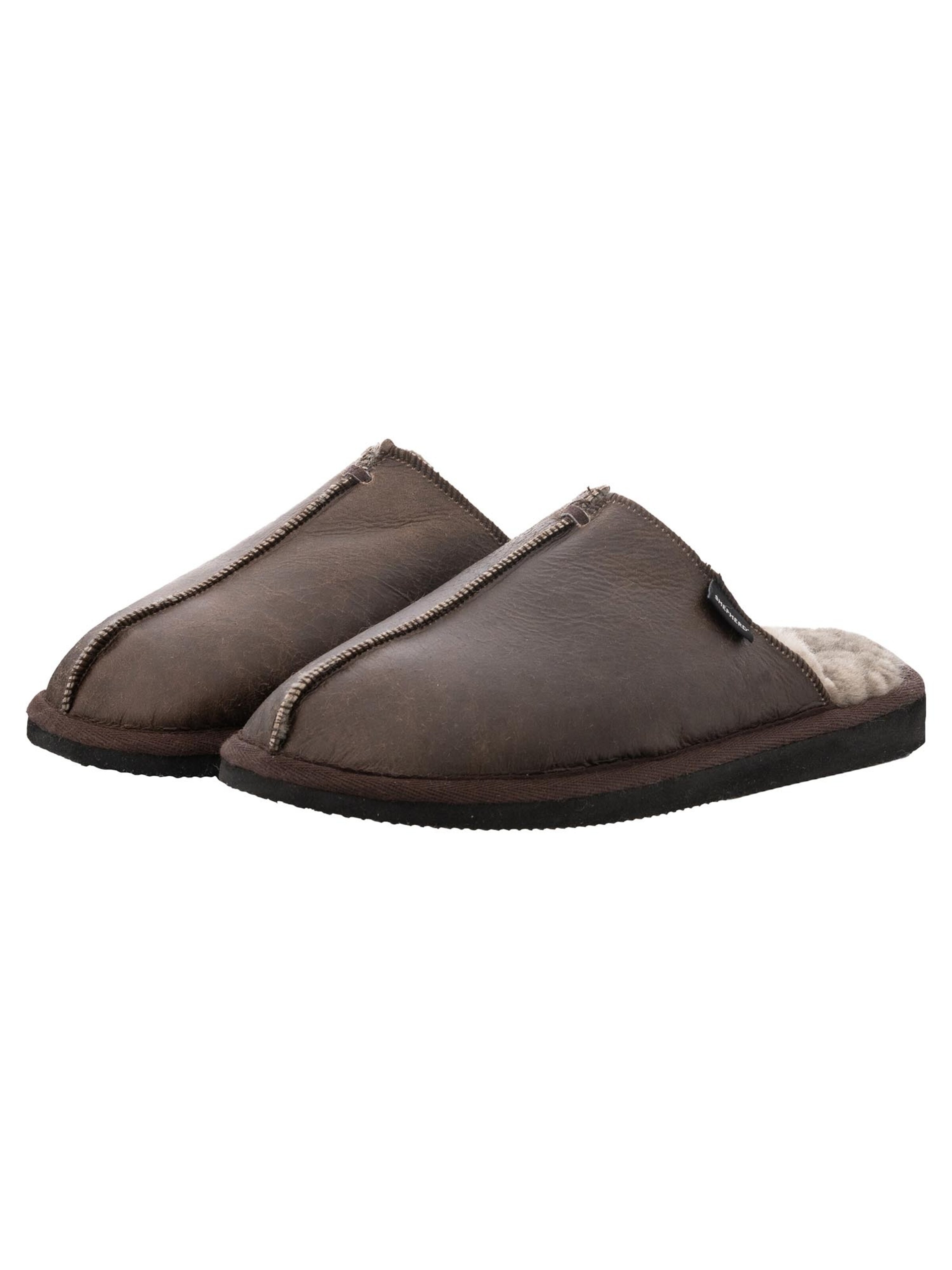 SHEPHERD Slippers 'Hugo' in Brown