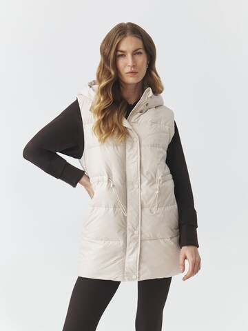 Gilet di TATUUM in beige: frontale