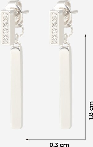 Boucles d'oreilles BOSS en argent