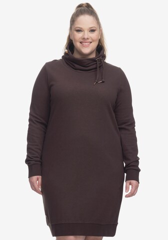 Ragwear Plus Knitted dress in Brown: front