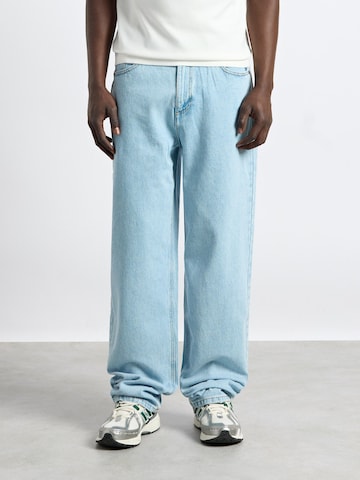 Burocs Baggy Jeans 'Vito' in Blue: front