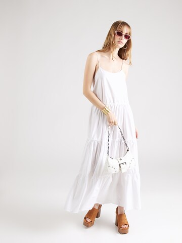 Robe Monki en blanc