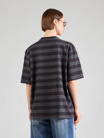ADIDAS ORIGINALS Тениска в черно