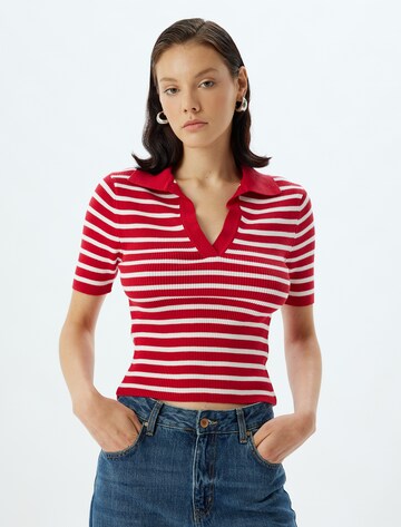 Koton Sweatshirt in Rood: voorkant