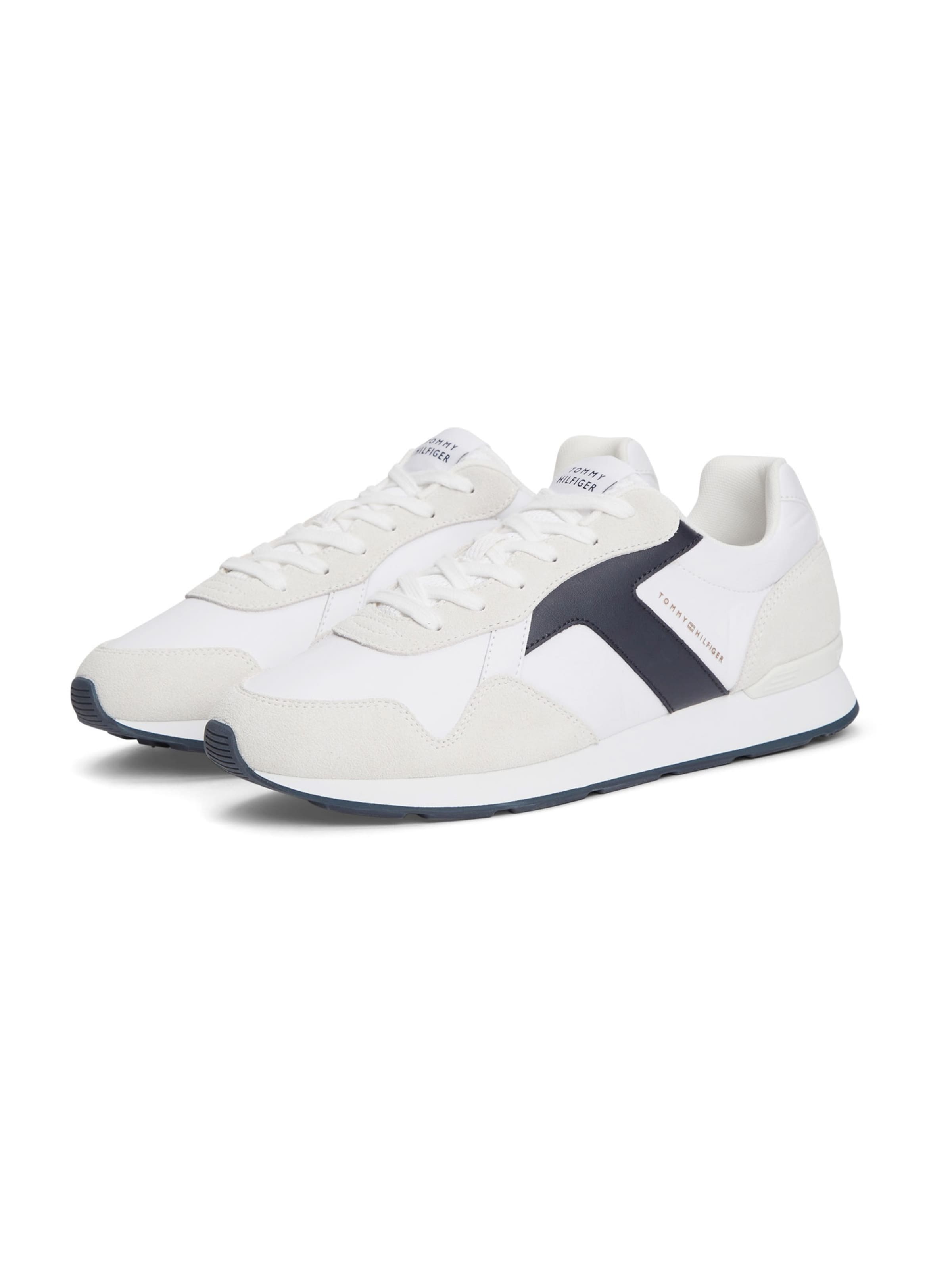 TOMMY HILFIGER Sneakers in White