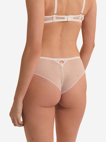 Panty 'Amazone' di ETAM in bianco