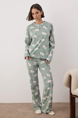 Trendyol - Pijama en verde: frente