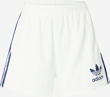 Regular Pantalon ADIDAS ORIGINALS en blanc : devant