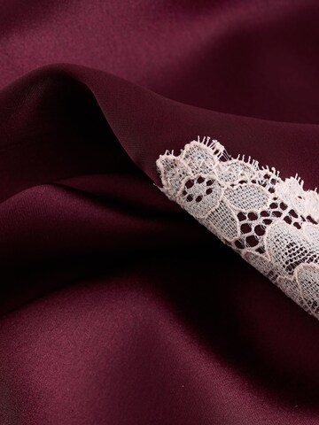 Next Szlafrok w kolorze czerwony