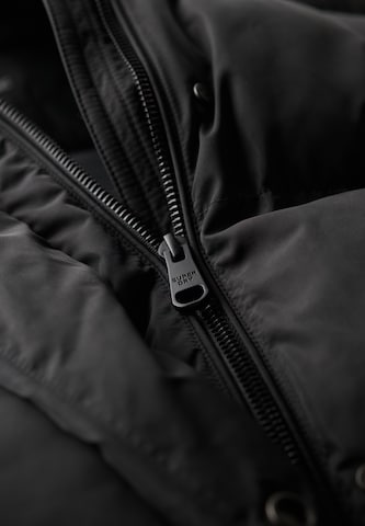 Superdry Steppjacke in Schwarz