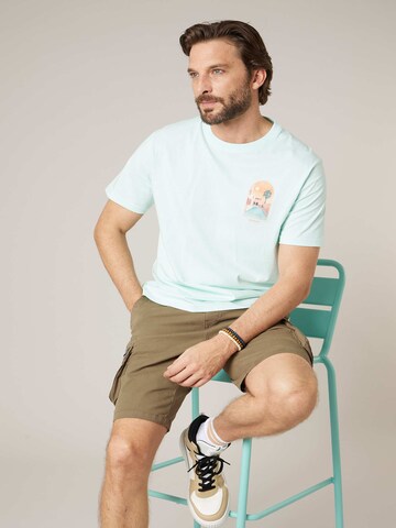 T-Shirt 'MARRAKECH' Deeluxe en bleu