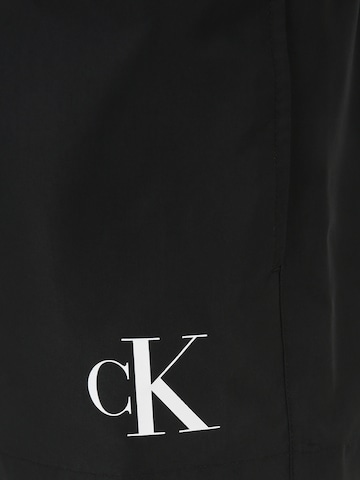 Calvin Klein Swimwear Kratke kopalne hlače | črna barva