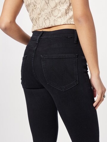 MOTHER Flared Jeans 'THE WEEKENDER' in Zwart
