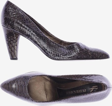 PETER KAISER High Heels & Pumps in 39,5 in Grey: front