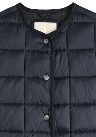 LEVI'S ® Between-Season Jacket in Black