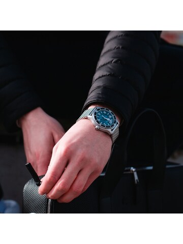 Montre à affichage analogique Jean Marcel en argent