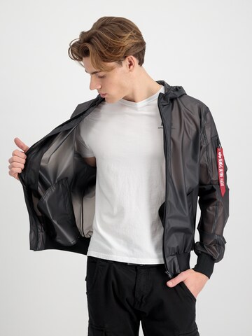 ALPHA INDUSTRIES Kevad-sügisjope, värv must