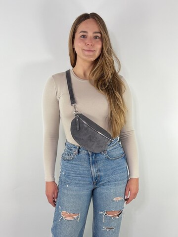 lePelou Gürteltasche 'VALENTINA small' in Grau