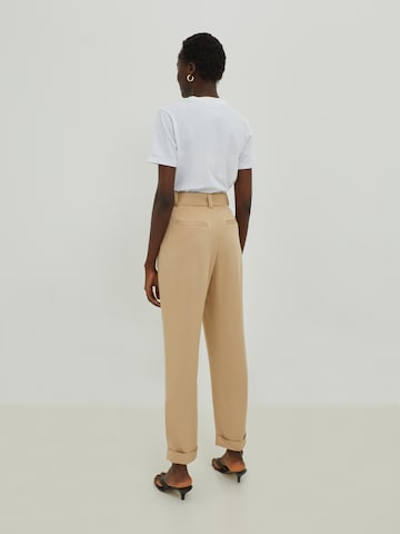 Regular Pantalon 'Ivy' EDITED en beige