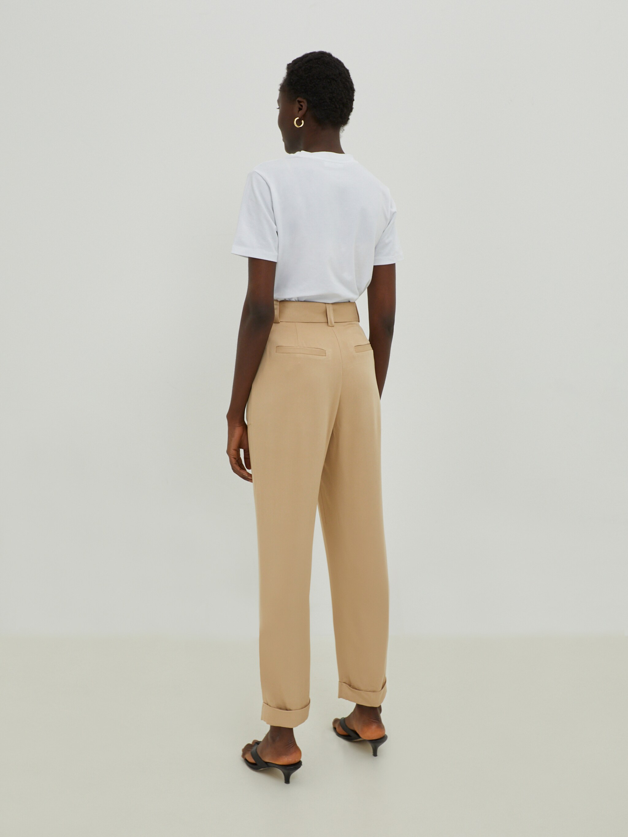 EDITED Produits Pantalon 'Ivy' beige