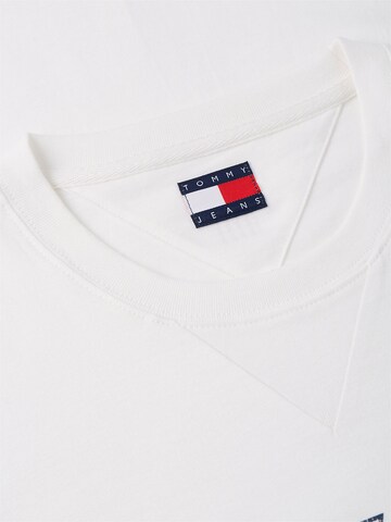 Tommy Jeans Shirt in White