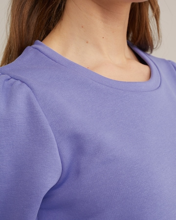 Sweat-shirt WE Fashion en violet