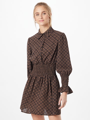 Robe-chemise AX Paris en marron : devant