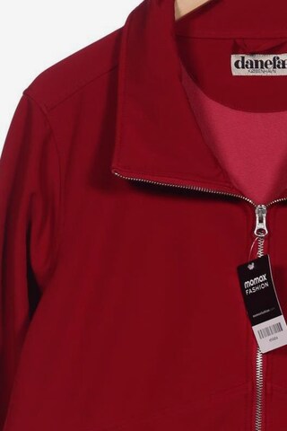Danefae Jacket & Coat in XL in Red