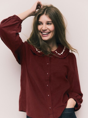 Next Blouse in Red: front